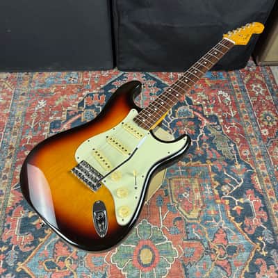 *Video* 1962 Fender Stratocaster Reissue Model ST62-70 USA Vintage Pickups - 1999-2002 image 3