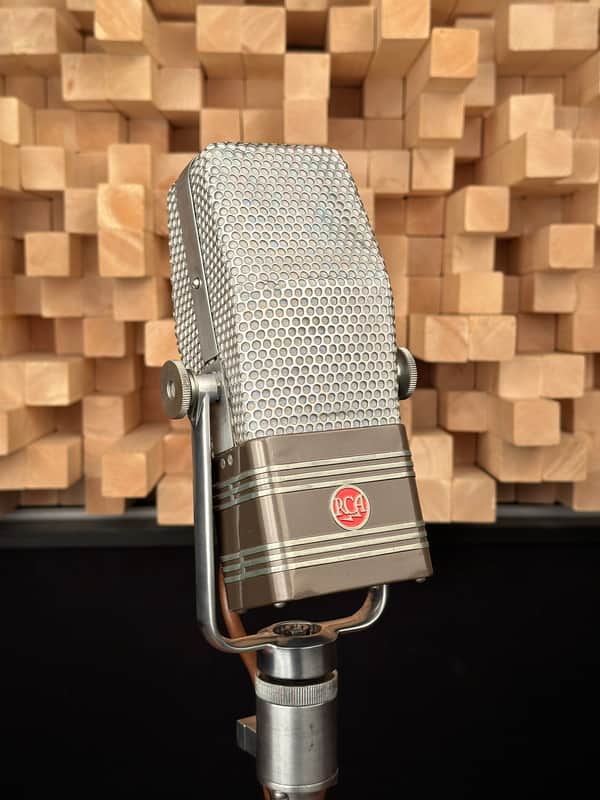 RCA 44-BX Ribbon Microphone