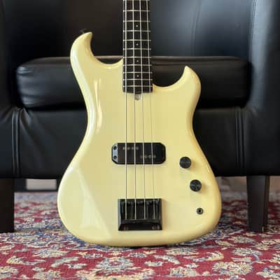 Westone Spectrum ST Bass Matsumoku MIJ 1985 - Ebony Fingerboard, White, Used image 1