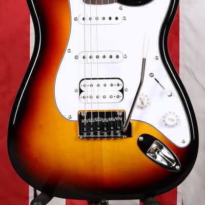 Squier Affinity Stratocaster Junior HSS - 3-Color Sunburst image 2