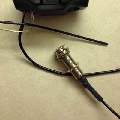 Shadow Sonic Nanoflex Acoustic Guitar Soundhole Preamp with Nanoflex Undersaddle Pickup image 2