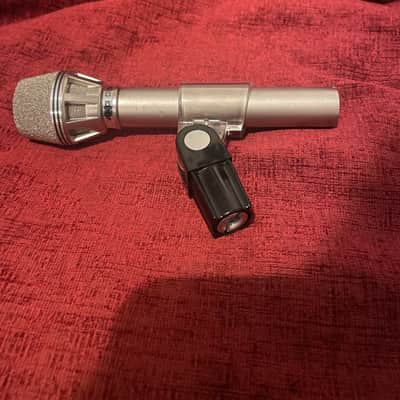Vintage AKG D190E Cardioid Dynamic Microphone (In original Leather Case) image 3