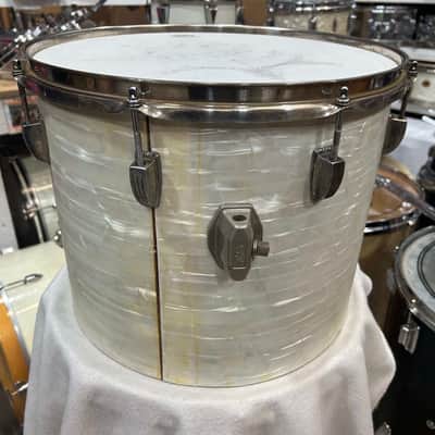 Ludwig 12" deep X 15" head Concert Tom (314-354) 70's - White Marine Pearl / Nickel Plated image 2