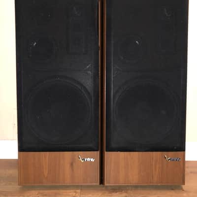 Infinity SM122 Speakers 1980's - Great Condition image 2