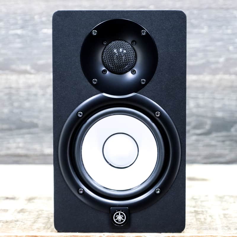 Yamaha HS5 Powered Studio Monitor 2-Way Bi-Amp 5" Studio Monitor (Single) w/Box image 1