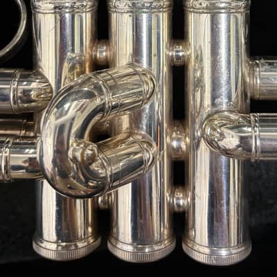 Yamaha Xeno Trumpet, Silver Finish, Gold Brass Bell, Model YTR8335RG image 3
