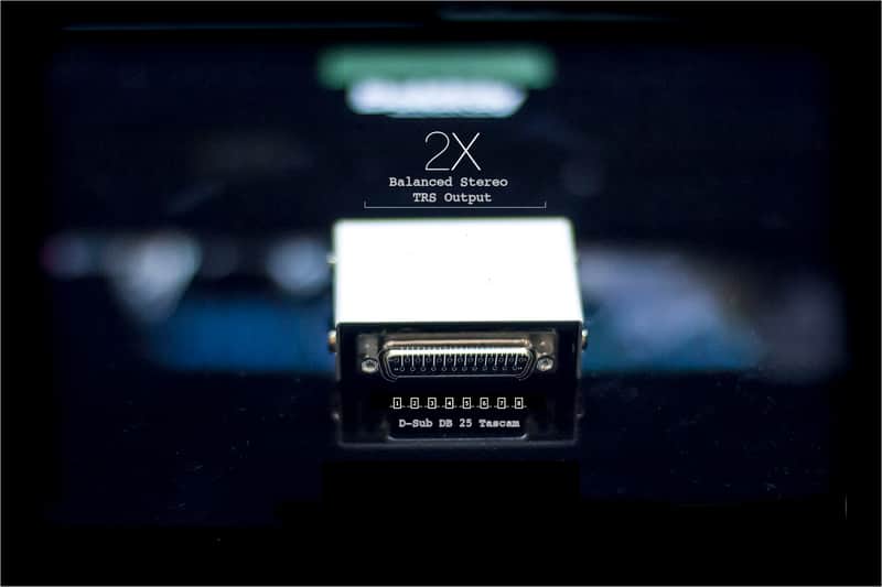 Summing Mixer Box | Studio-Grade | Passive | Analog Audio 8 Balanced IN | 2 OUT image 1