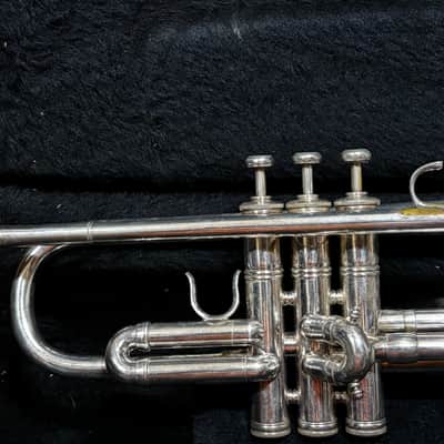 E-Benge Los Angeles MLP 3 bell Silver Trumpet w Case image 2
