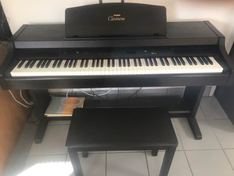 Yamaha Clavinova CLP-820 Digital Piano - Sale Benefits Music