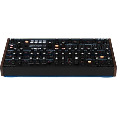 Novation Peak 8-Voice Polyphonic Synthesizer image 3