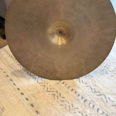 Zildjian 16" A Series Medium Thin Crash Cymbal 1957 - 1969 - Traditional image 2