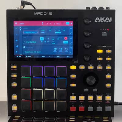 Akai MPC One Boxed + PSU image 4