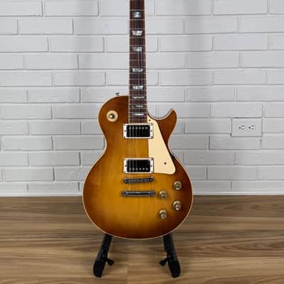 Gibson Les Paul Deluxe in Tobacco Sunburst (1976) image 1