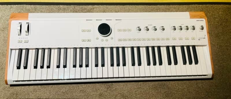 Arturia AstroLab 61-Key Stage Keyboard 2026 image 1