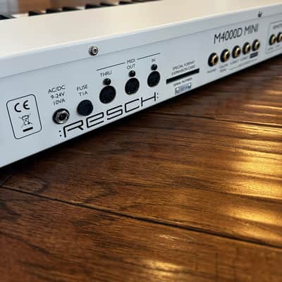 Mellotron M4000D Mini - Mint Condition image 8