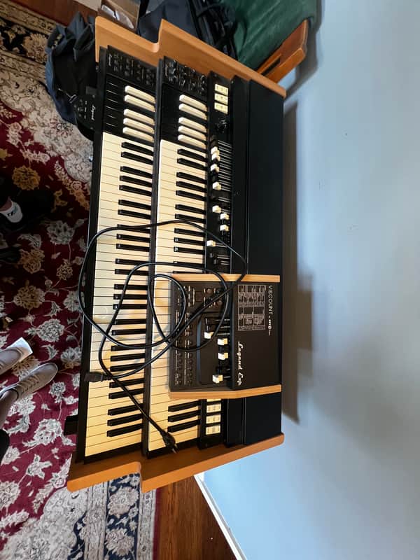 Viscount Legend Live Organ