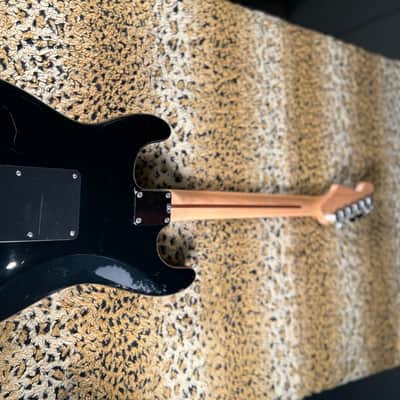 Fender Fender Stratocaster Standard HH MIM Electric Guitar 2016 - Black image 17