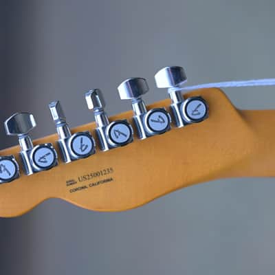Fender American Ultra Luxe Vintage '60s Telecaster - 3-Color Sunburst image 5