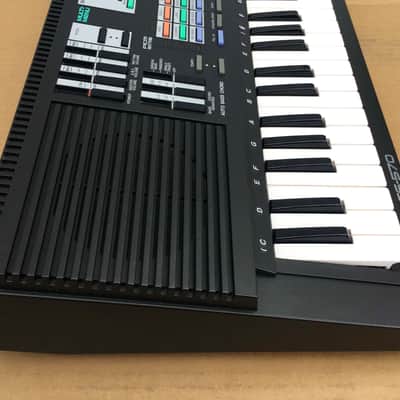 Yamaha PSS-570 FM Synthesizer Keyboard - In Open Box ( YM3812 Soundblaster SEGA 560 ) image 4