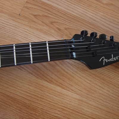 Fender Showmaster 2004 Blackout image 3