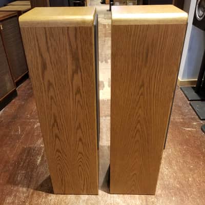 Canton Ergo 70 Floor-Standing Speakers - Oak Finish image 7