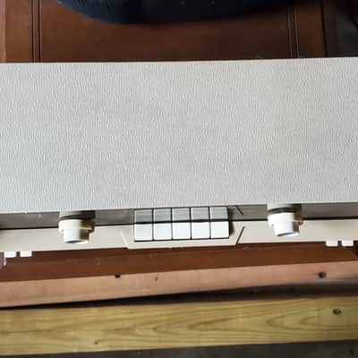 Mid-century Philips Norelco B1X12A/54 Table Top Radio image 2
