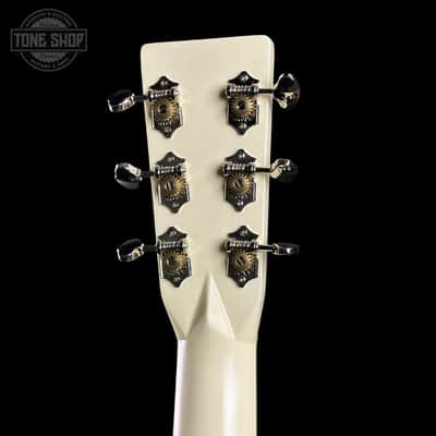 Martin Custom Shop Dread Red/White/Blue Sitka/EIR w/case 2868625 image 8