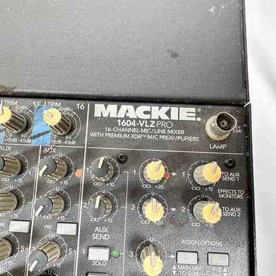 Mackie 1604-VLZ Pro 16-channel Mic/Line Mixer with Premium XDR Mic Preamplifiers image 8