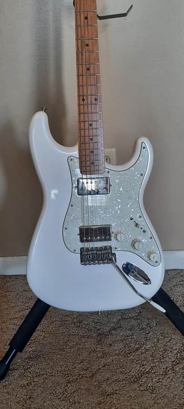 Custom Strat 2024 - Pearl white image 1