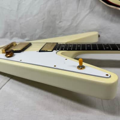 Gibson DSRVCWGH1 Limited Edition Reverse Flying V Guitar with Case 2007 - Alpine White image 14