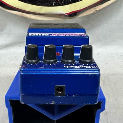 DigiTech Screamin' Blues screaming Overdrive Distortion Pedal image 5