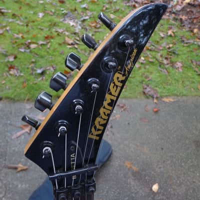 Kramer Baretta 1987 USA Custom Graphic- Theatre Of Pain image 8