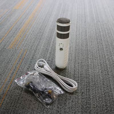 Rode Podcaster Broadcast Quality USB Microphone image 3