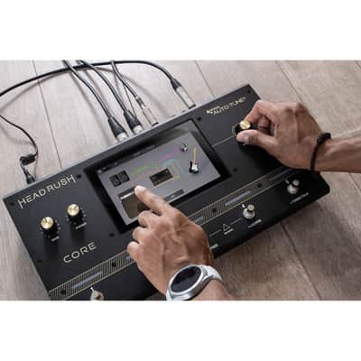 HeadRush Core Guitar Multi-effect / Amp Modeler / Vocal Processor Pedalboard image 5