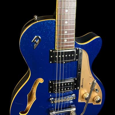 Duesenberg Starplayer TV Blue Sparkle DTV-BLS w/ Hardcase image 6