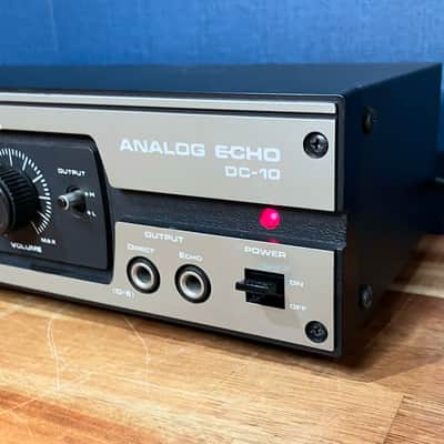 Roland DC-10 Analogue Echo Unit - Great looks and amazing echos image 4
