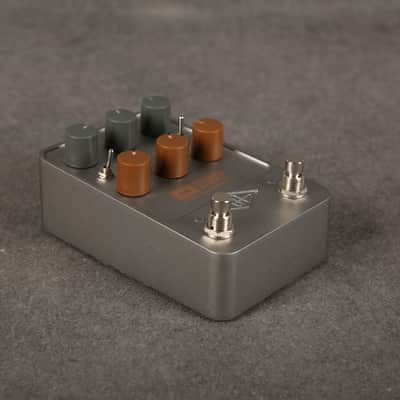 Universal Audio OX Stomp - 2nd Hand image 2