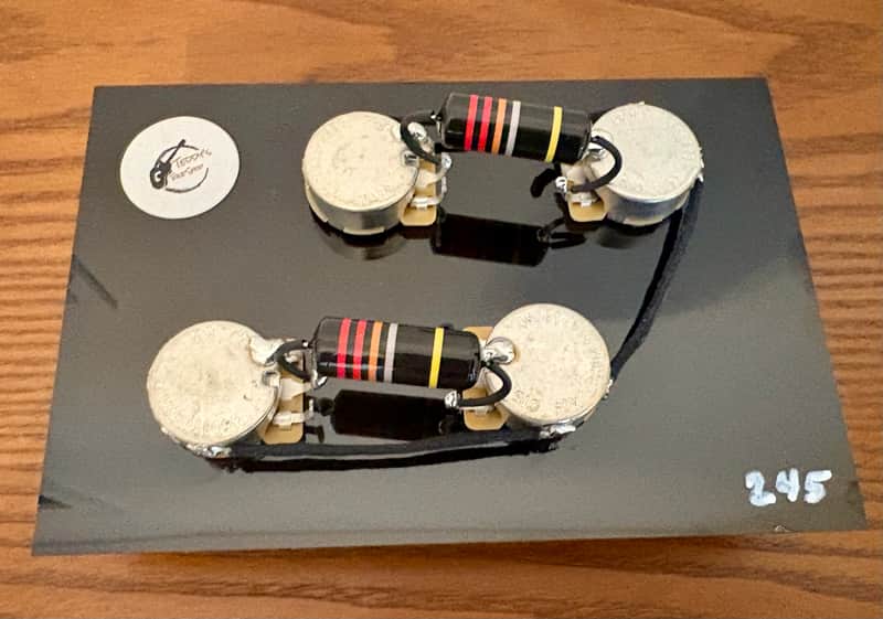 Gibson Les Paul 50s style wiring harness with new Bumblebee 0.022uF paper in oil capacitors and split long shaft pots image 1