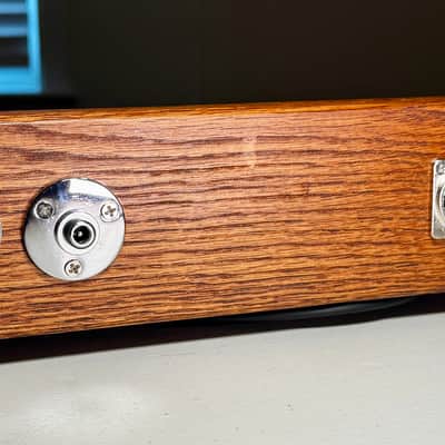 Nell Audio Hardwood Pedalboard - 13.5" x 9.5" - I/O inputs + 1/4 Jacks + XLR DI 2026 - Natural image 8
