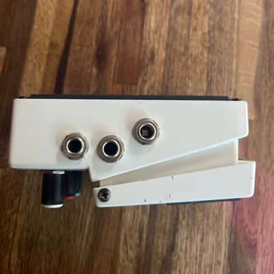 Boss LS-2 Line Selector (Silver Label) 1991 - Present - White image 5