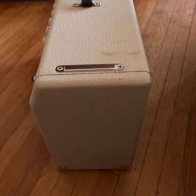 Fender Super-Sonic 22 2-Channel 22-Watt 1x12" Guitar Combo 2010 - Present - Blonde image 5