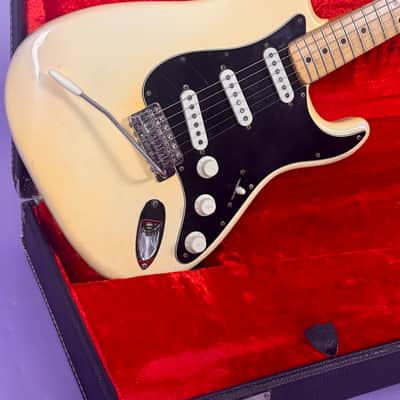 Fender Stratocaster 1976 - Olympic White image 15