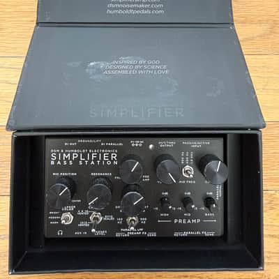 DSM & Humboldt Simplifier Bass Station Analog Bass Preamp / Cab Sim / DI image 2