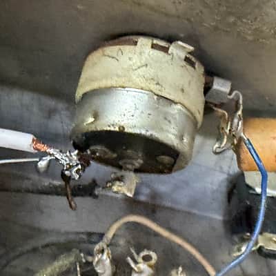 Vega A-49 Amp 50s image 17
