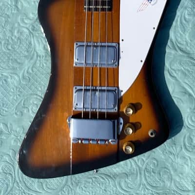 Gibson Thunderbird Bass 1976 - Sunburst - Reissue Limited Edition image 3