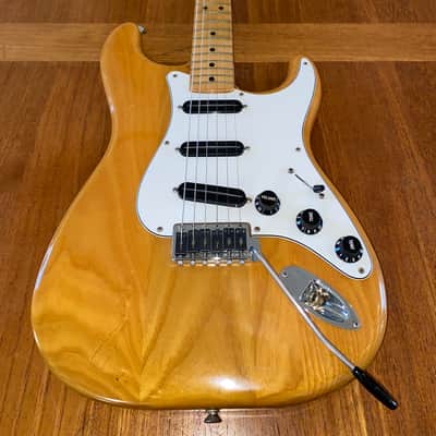 Gorgeous Vintage Fender Stratocaster 1970s - Incredible tone! Natural wood w/ case! image 5