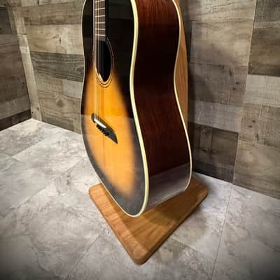 Alvarez Yairi Masterworks DYMR70 Sunburst 12th-Fret Slope Shoulder Dreadnought B-Stock (DYMR70_Sunburst) image 6
