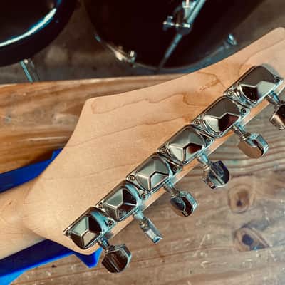 Kasino By Kustom 22 Fret Strat Style Neck Rosewood Slab Fingerboard 1980-90’s - Clear image 8