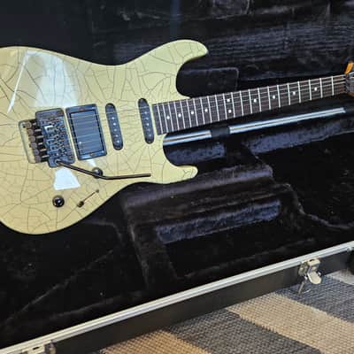 Charvel 375 Deluxe with Rosewood Fretboard 1989 - 1991 - Desert Crackle image 3