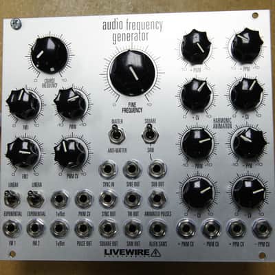 Livewire AFG Audio Frequency Generator Analog Oscillator module for Eurorack image 1